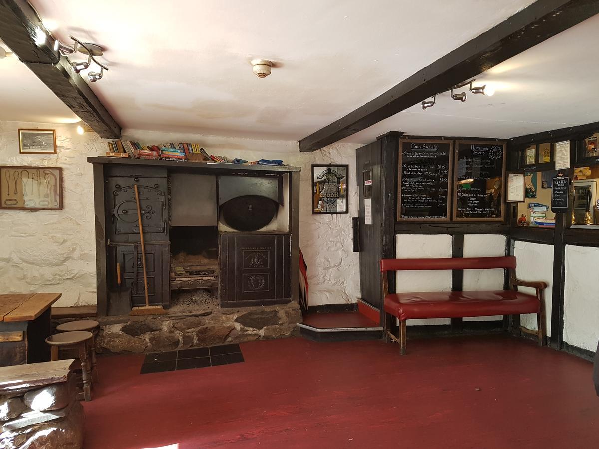 The Old Dungeon Ghyll Hotel Great Langdale Exterior foto